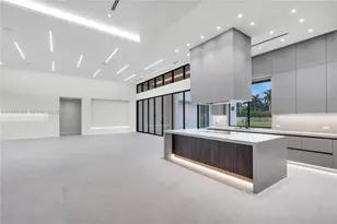 12190 NW 6th St, Miami, FL 33182 - Photo 20