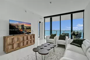 700 NE 24th St, Miami, FL 33137 - Photo 1