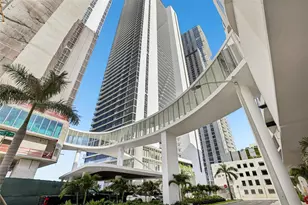 700 NE 24th St, Miami, FL 33137 - Photo 2