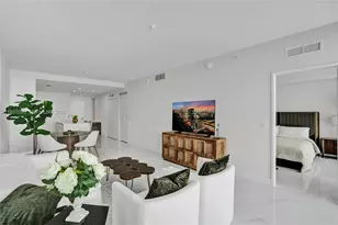 700 NE 24th St, Miami, FL 33137 - Photo 8