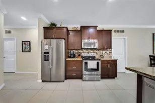 12801 SW 223rd St, Miami, FL 33170 - Photo 18