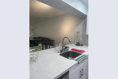 1102 Bahama Bnd #D2, Coconut Creek, FL 33066 - Photo 4