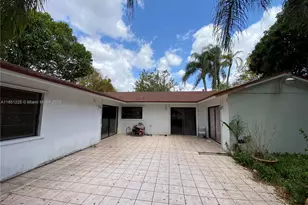 14902 SW 65th Terrace, Miami, FL 33193 - Photo 8