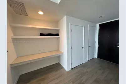 999 SW 1st Ave #2905, Miami, FL 33130 - Photo 6