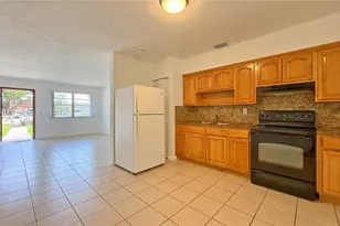 460 Grand Canal Dr, Miami, FL 33144 - Photo 12