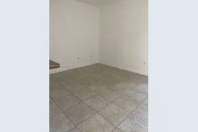 642 SE 32nd Ave, Homestead, FL 33033 - Photo 14