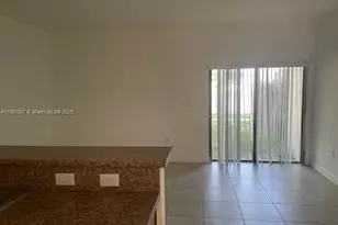 642 SE 32nd Ave, Homestead, FL 33033 - Photo 8