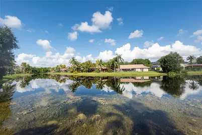 1075 San Luis Rey, Weston, FL 33326 - Photo 34