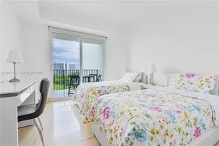 20000 E Country Club Dr, Aventura, FL 33180 - Photo 16