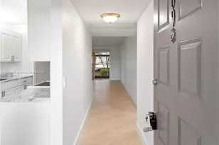 1400 SW 124th Terrace, Pembroke Pines, FL 33027 - Photo 16