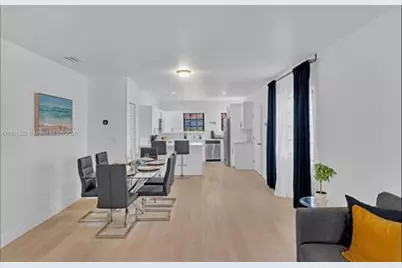 860 NW 17th Ct, Miami, FL 33125 - Photo 20