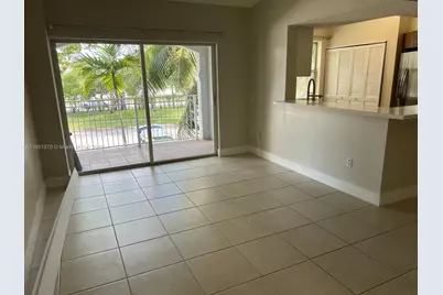 9645 NW 1st Ct #1-209, Pembroke Pines, FL 33024 - Photo 6