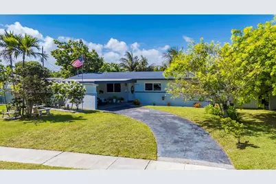 8711 SW 191st St, Cutler Bay, FL 33157 - Photo 2