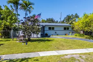 8711 SW 191st St, Cutler Bay, FL 33157 - Photo 4