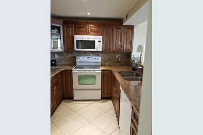 500 Three Islands Blvd #414, Hallandale Beach, FL 33009 - Photo 4