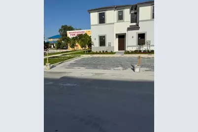 1037 NW 1 Ave, Florida City, FL 33034 - Photo 2