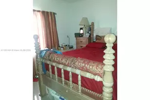 321 NW 13th Ave, Miami, FL 33125 - Photo 12