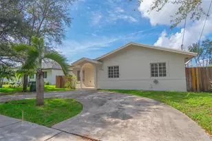 15650 NW 39th Ct, Miami Gardens, FL 33054 - Photo 2