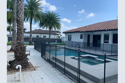 19260 SW 134 Ave Rd, Miami, FL 33177 - Photo 10