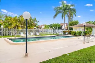 267 NE 201st Terrace, Miami, FL 33179 - Photo 4