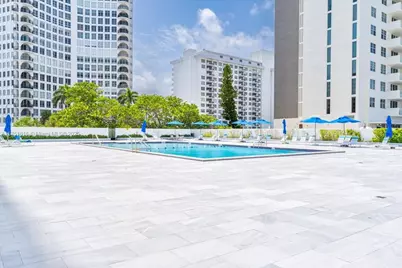 5601 Collins Ave #521, Miami Beach, FL 33140 - Photo 28