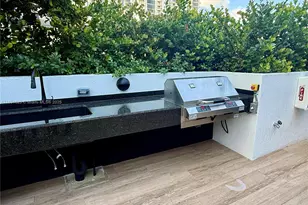 700 NE 24th St, Miami, FL 33137 - Photo 34