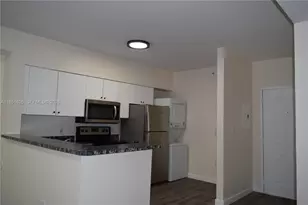 5091 NW 7th St, Miami, FL 33126 - Photo 8