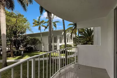 494 NW 165th St Rd #C-202, Miami, FL 33169 - Photo 12