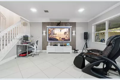 3659 NW 91st Ln, Sunrise, FL 33351 - Photo 14