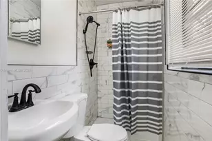 6528 SW 26th St, Miramar, FL 33023 - Photo 18