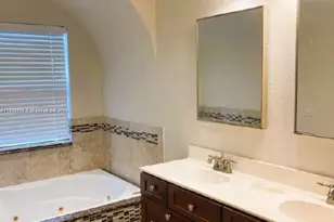 405 SE 4th Terrace, Dania Beach, FL 33004 - Photo 14