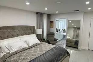 11 NE 151st St, Miami, FL 33162 - Photo 28