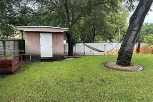 11 NE 151st St, Miami, FL 33162 - Photo 88