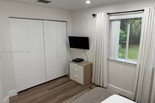 11 NE 151st St, Miami, FL 33162 - Photo 66