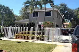 11 NE 151st St, Miami, FL 33162 - Photo 4