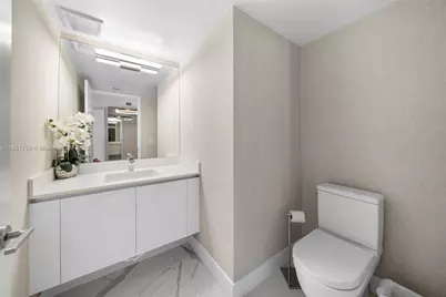 300 Sunny Isles Blvd #4-902, Sunny Isles Beach, FL 33160 - Photo 4