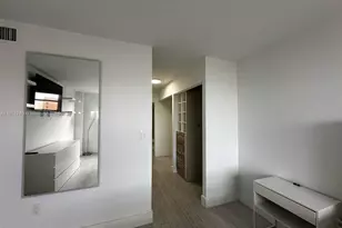 2780 NE 183rd St, Aventura, FL 33160 - Photo 12