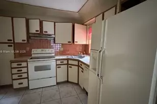 2751 S Carambola Cir S, Coconut Creek, FL 33066 - Photo 6