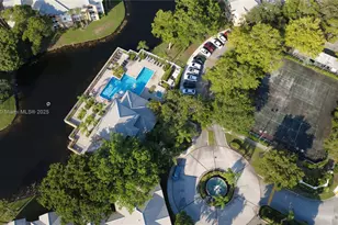 9877 Westview Dr, Coral Springs, FL 33076 - Photo 36