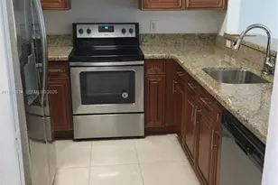 2885 SW 127th Ave, Miramar, FL 33027 - Photo 2