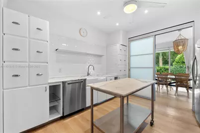 200 Ocean Lane Dr #108, Key Biscayne, FL 33149 - Photo 12