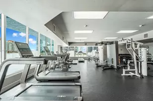 275 NE 18th St, Miami, FL 33132 - Photo 24