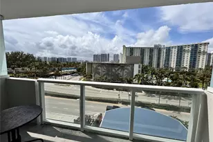 19201 Collins Ave, Sunny Isles Beach, FL 33160 - Photo 8