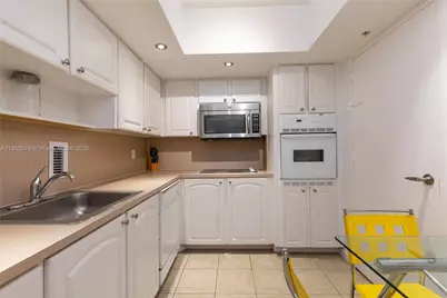 3901 S Ocean Dr #2D, Hollywood, FL 33019 - Photo 14