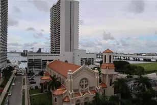 555 NE 15th St, Miami, FL 33132 - Photo 12