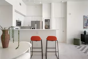 1155 Brickell Bay Dr, Miami, FL 33131 - Photo 2