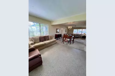 8151 NW 15th Ct, Pembroke Pines, FL 33024 - Photo 8