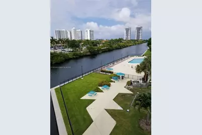 3475 N Country Club Dr #704, Aventura, FL 33180 - Photo 32