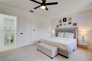 347 NE 110th St, Miami, FL 33161 - Photo 14