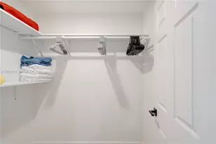 347 NE 110th St, Miami, FL 33161 - Photo 30